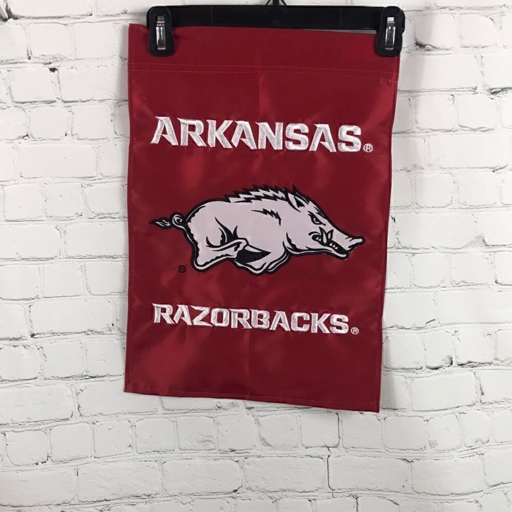 RAZORBACK Go HOGS GO U Of ARKANSAS Flag Banner Heavy duty embroidered EUC